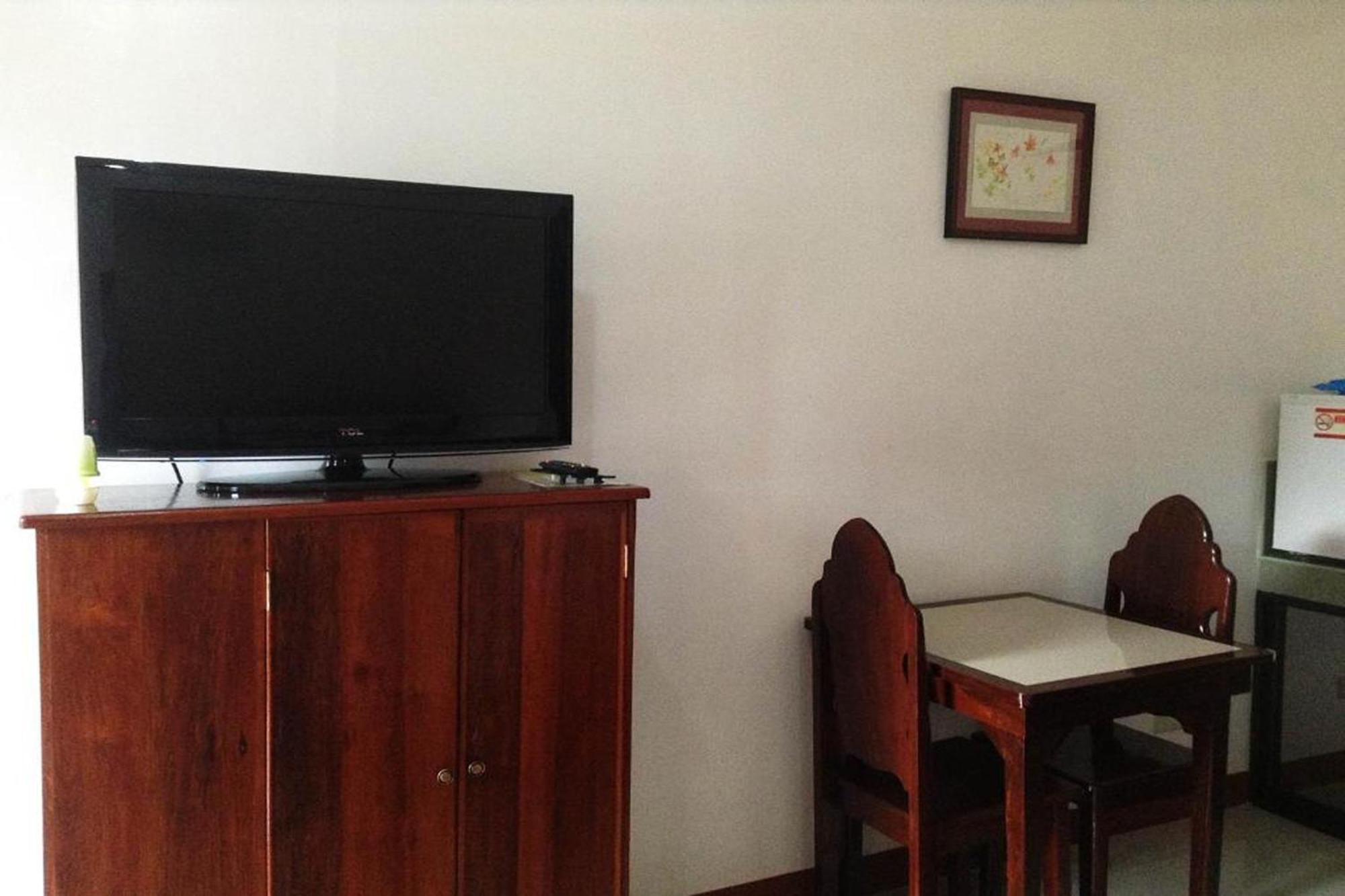 Citadel Bed And Breakfast Puerto Princesa Buitenkant foto