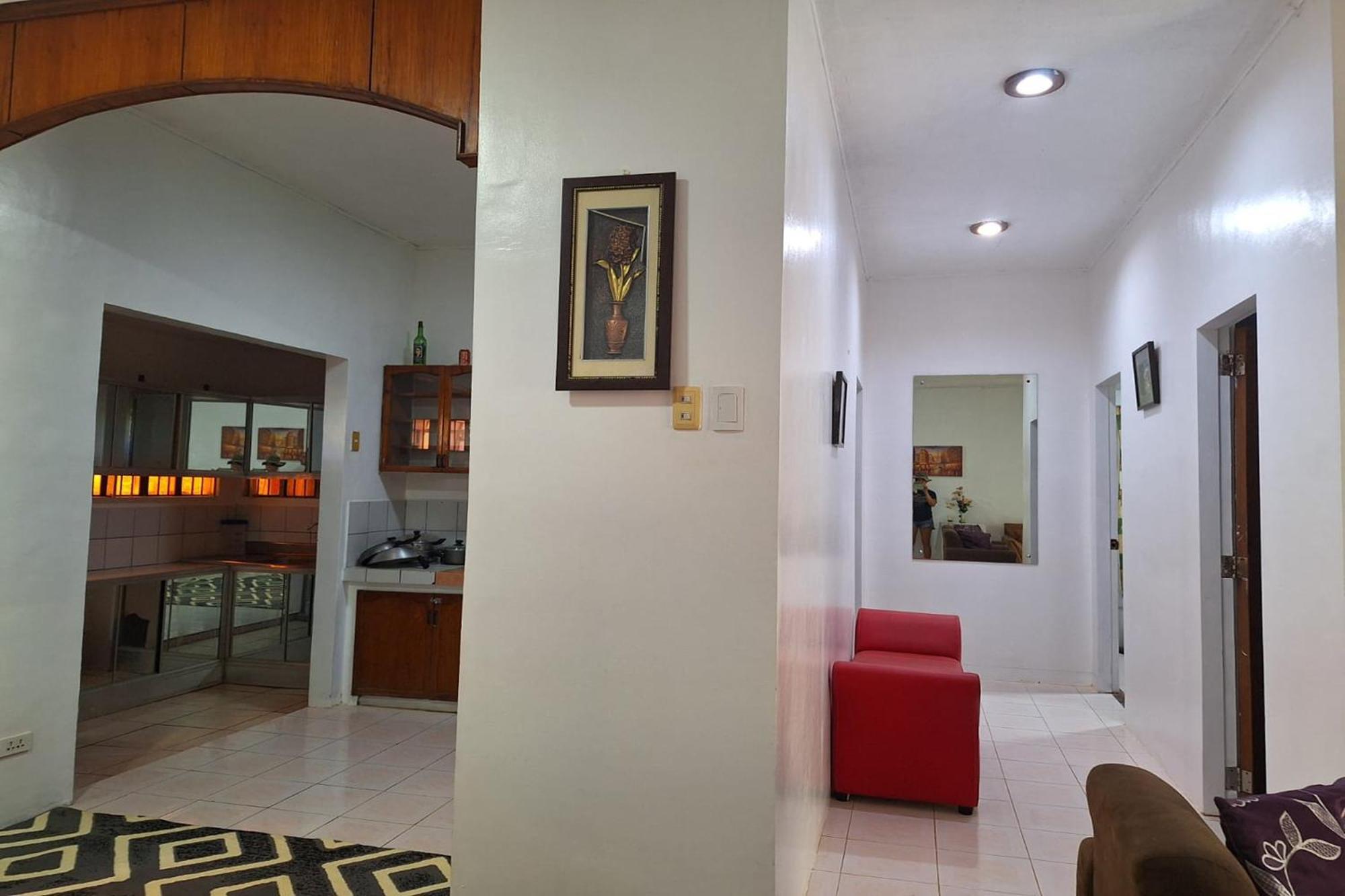 Citadel Bed And Breakfast Puerto Princesa Buitenkant foto