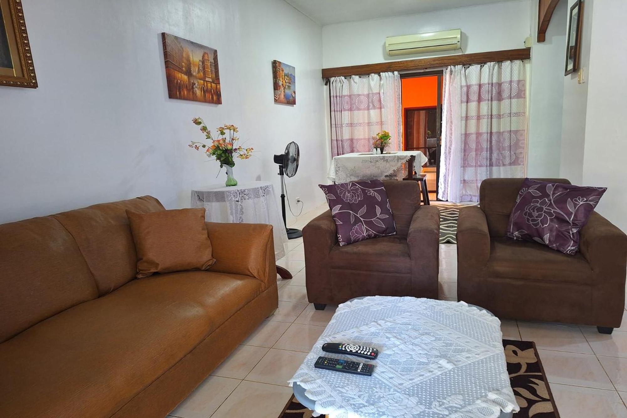 Citadel Bed And Breakfast Puerto Princesa Buitenkant foto