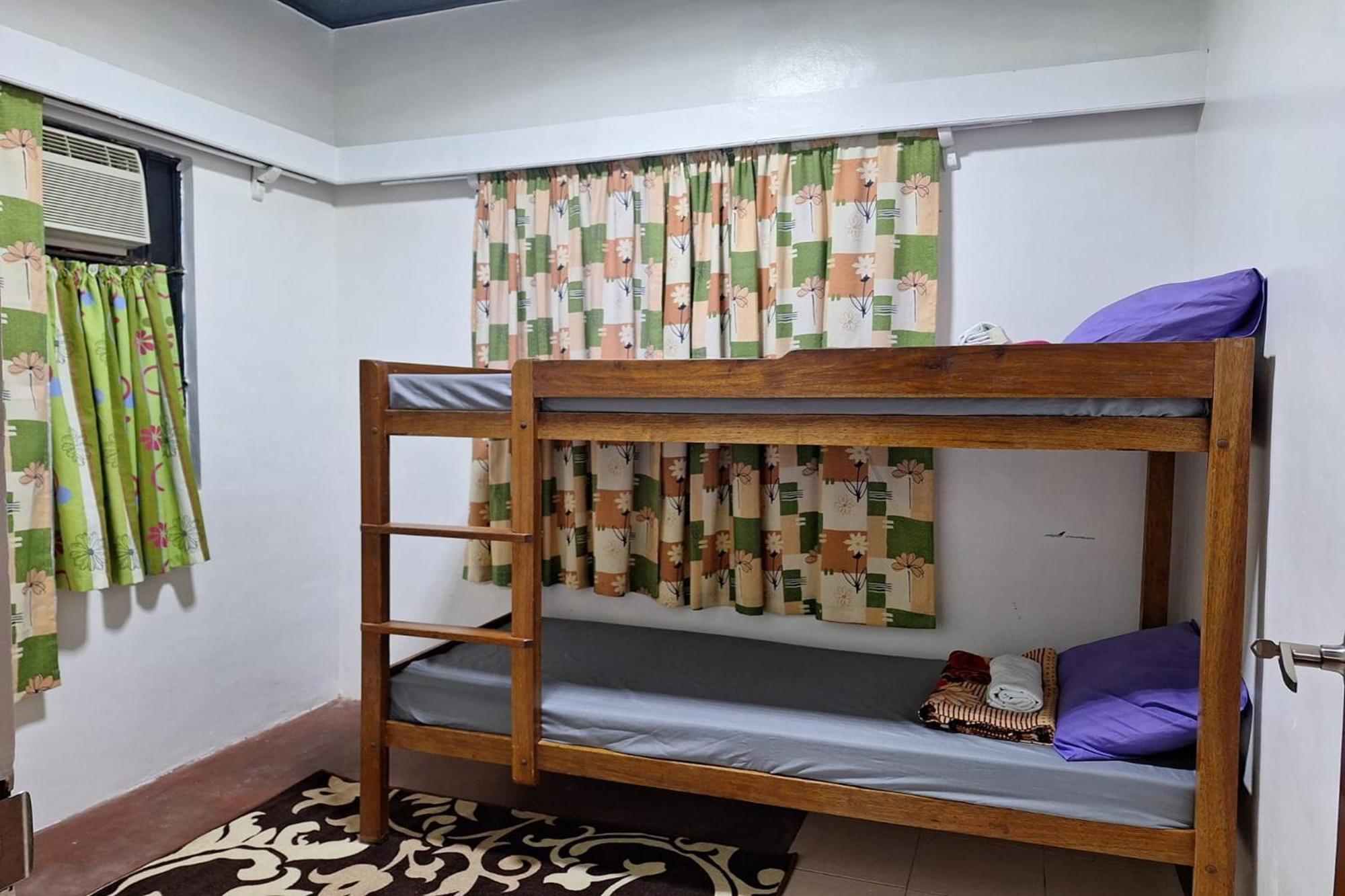 Citadel Bed And Breakfast Puerto Princesa Buitenkant foto