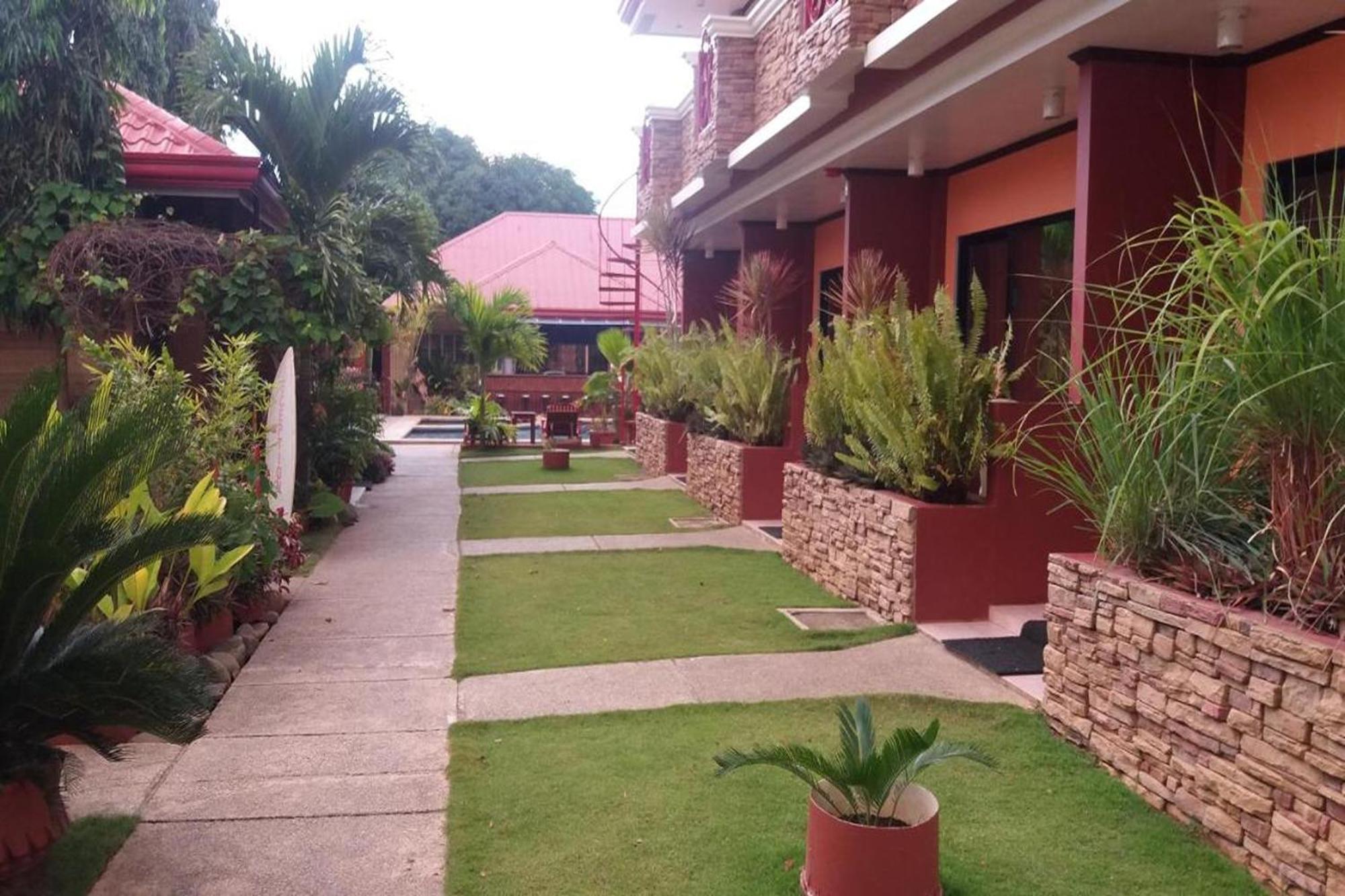 Citadel Bed And Breakfast Puerto Princesa Buitenkant foto